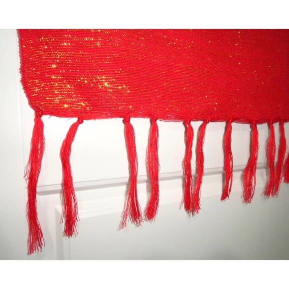 Bright Red with Gold Interlace Table Runner - Picture 3 of 5
